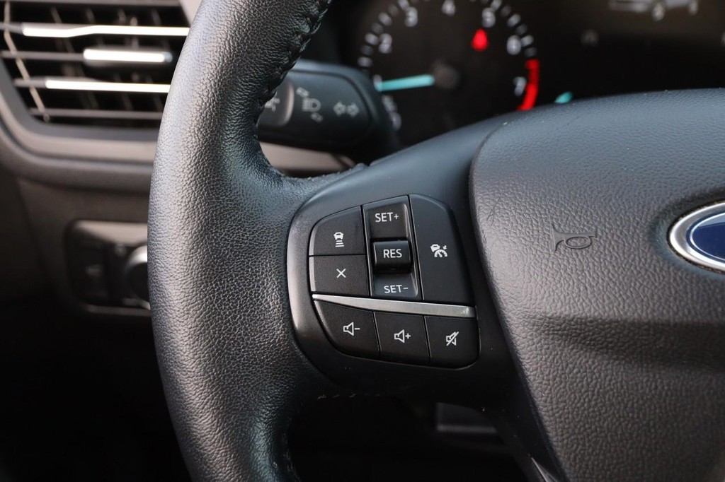 Ford Escape Vehicle Image 12