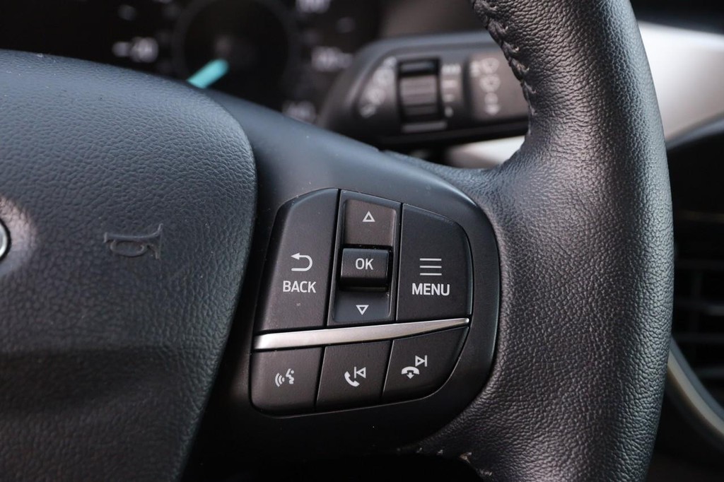 Ford Escape Vehicle Image 13