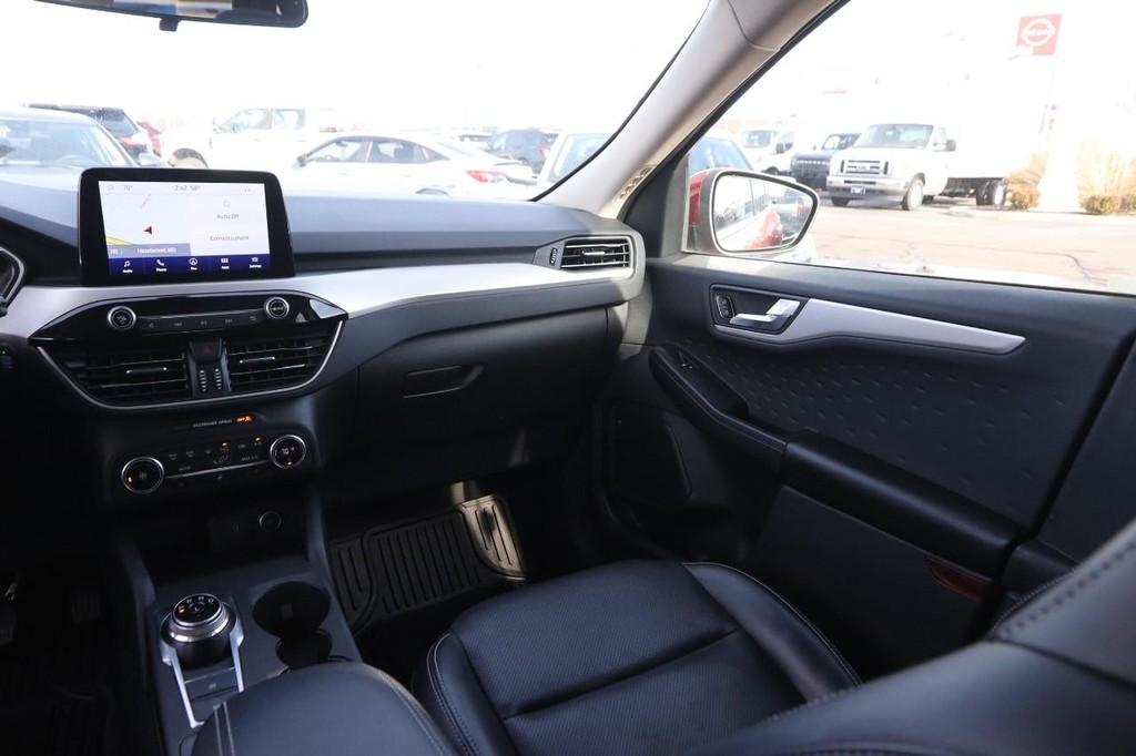 Ford Escape Vehicle Image 25