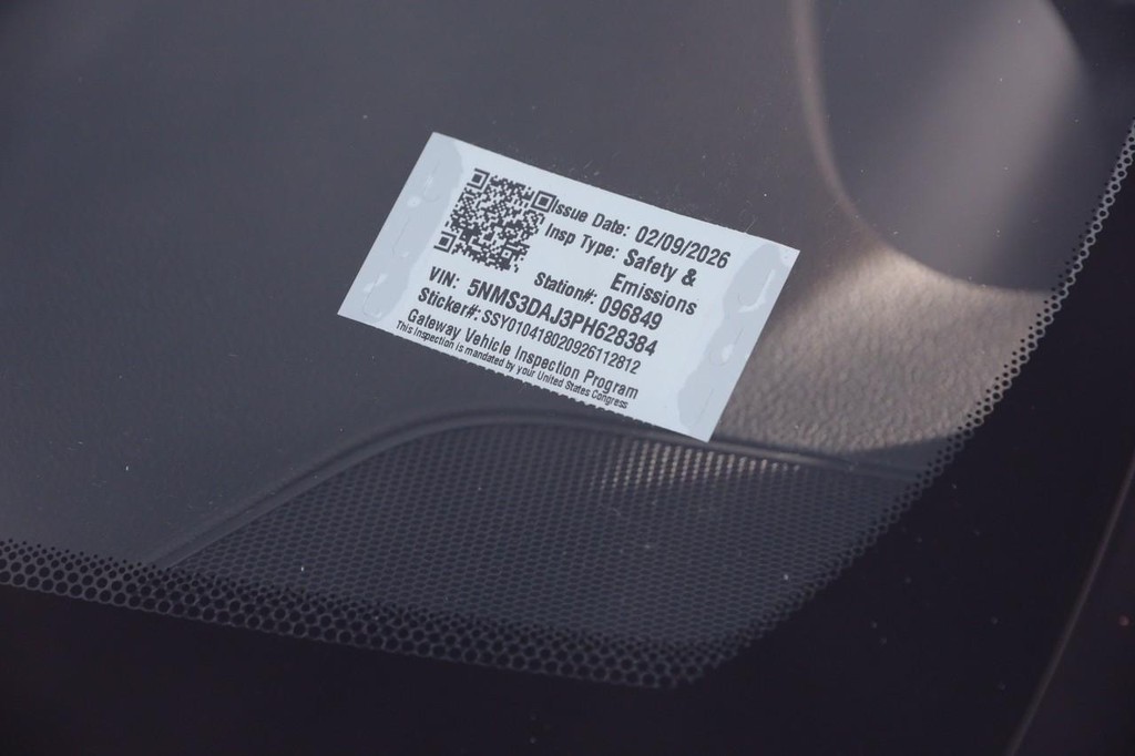 Hyundai Santa Fe Vehicle Image 29