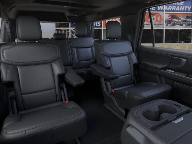 Ford Expedition Max Vehicle Image 11