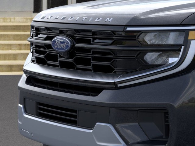 Ford Expedition Vehicle Image 17