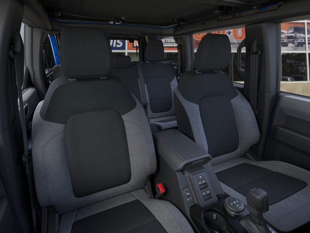 Ford Bronco Vehicle Image 10