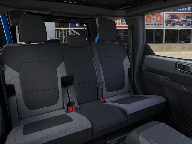 Ford Bronco Vehicle Image 11