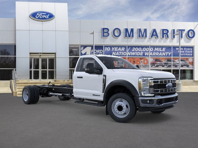 Ford F-550SD Vehicle Image 07