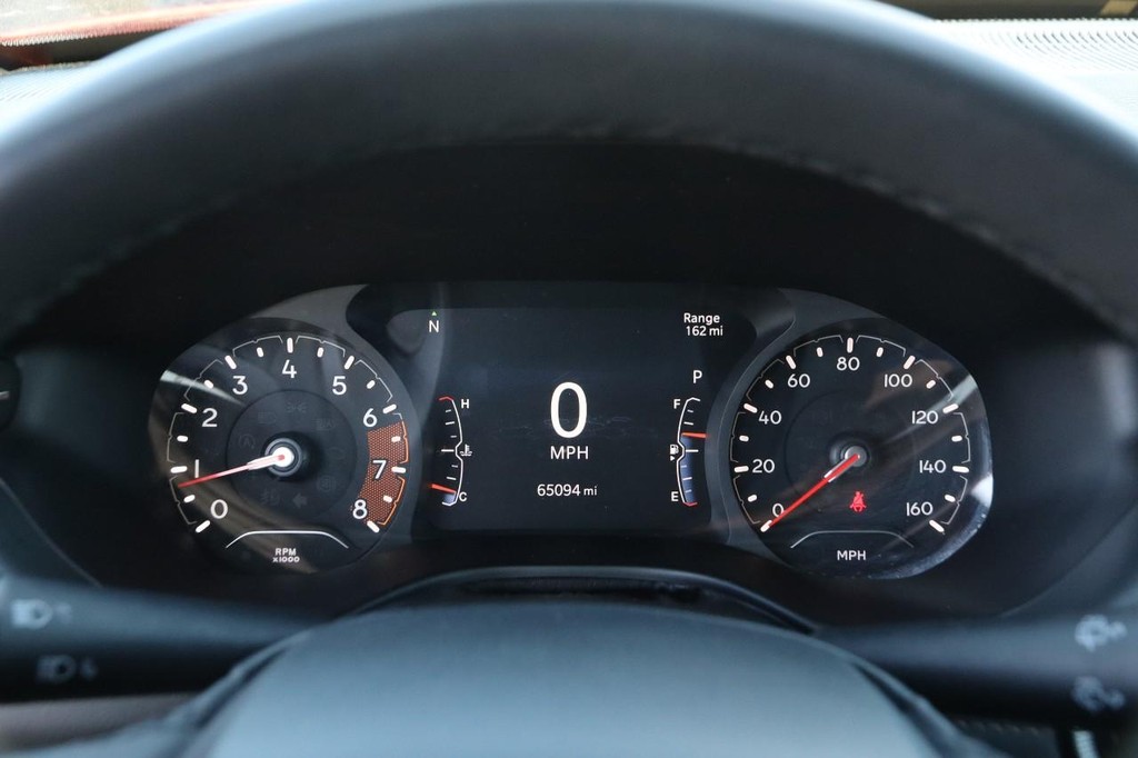 Jeep Compass Vehicle Full-screen Gallery Image 13