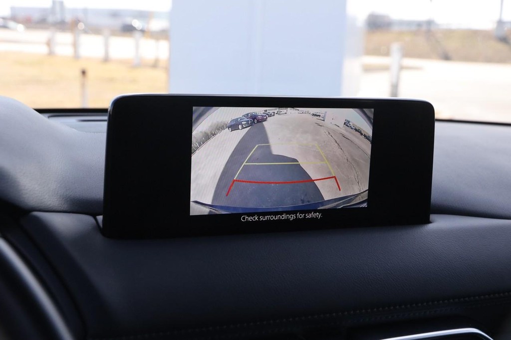 Mazda CX-5 Vehicle Image 15