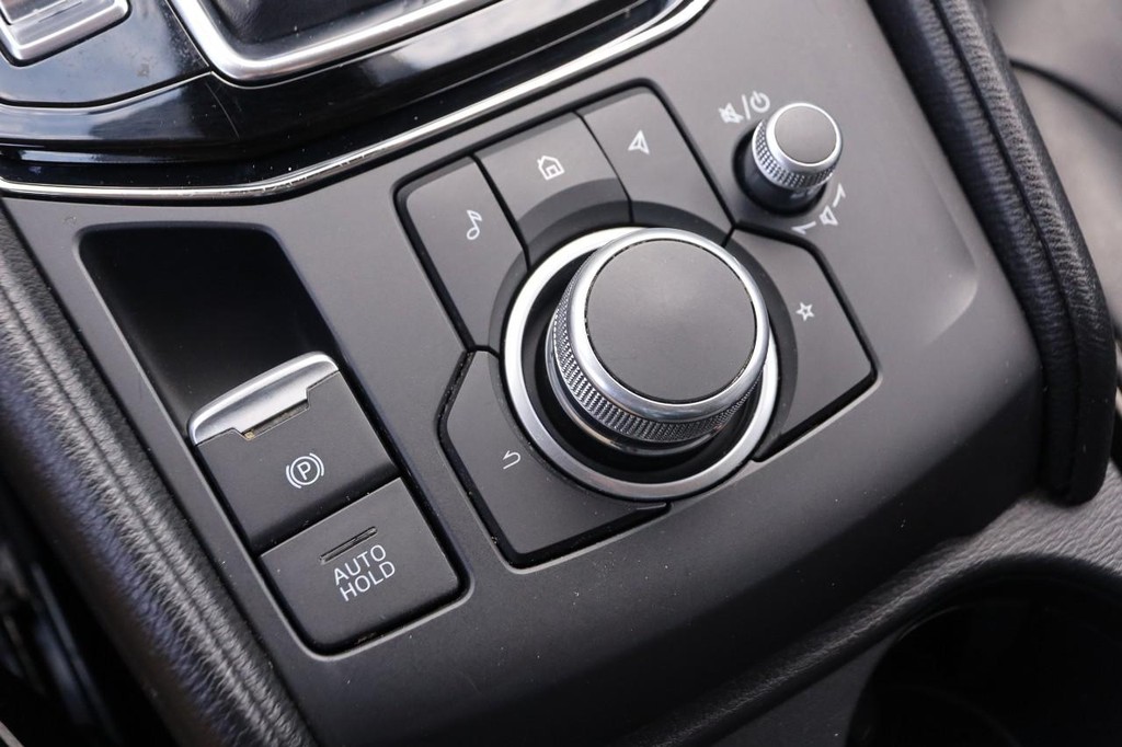 Mazda CX-5 Vehicle Image 17