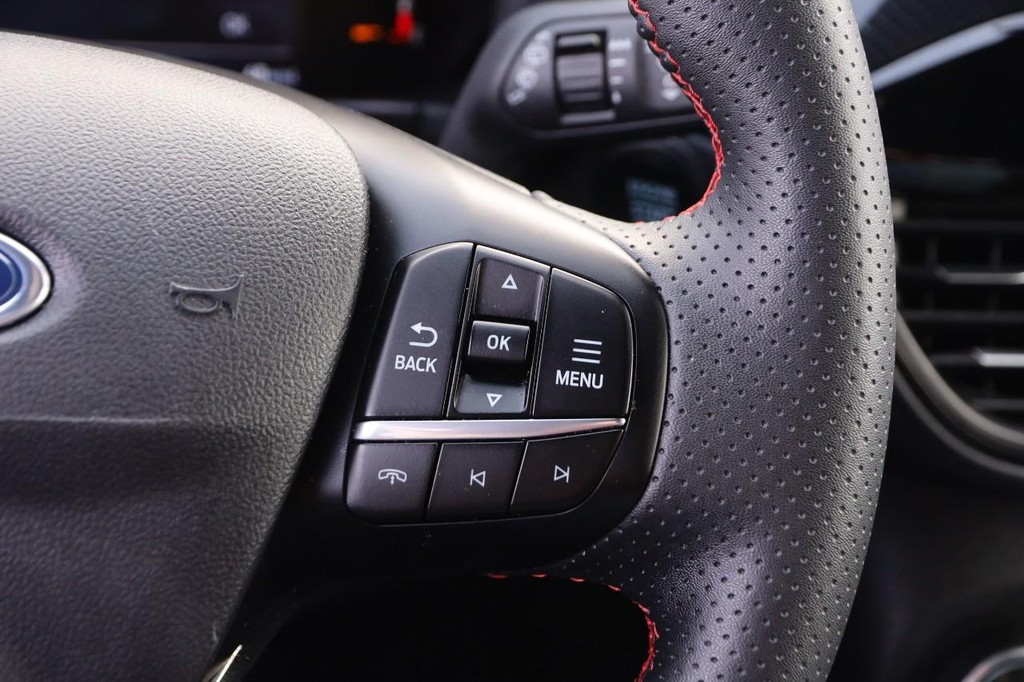 Ford Escape Vehicle Image 13