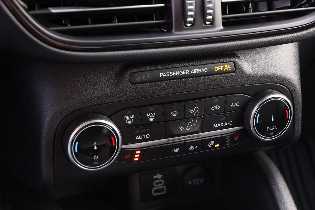 Ford Escape Vehicle Image 18