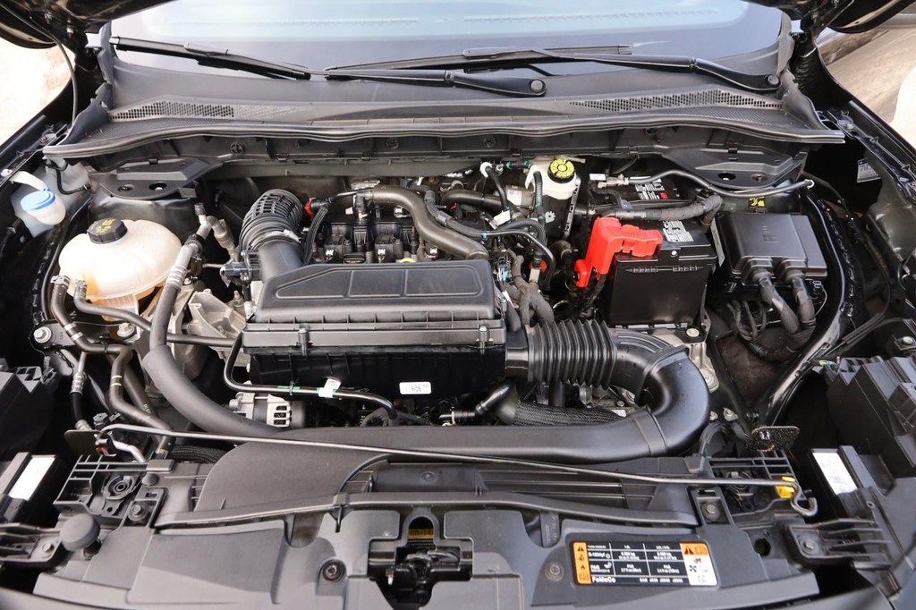 Ford Escape Vehicle Image 27