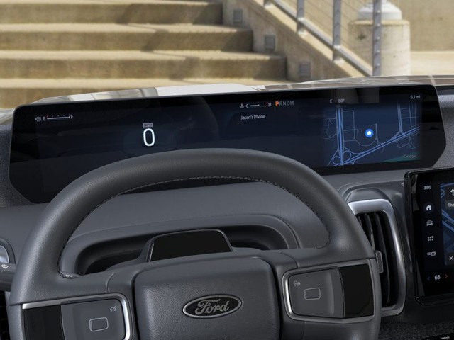 Ford Expedition Vehicle Image 13