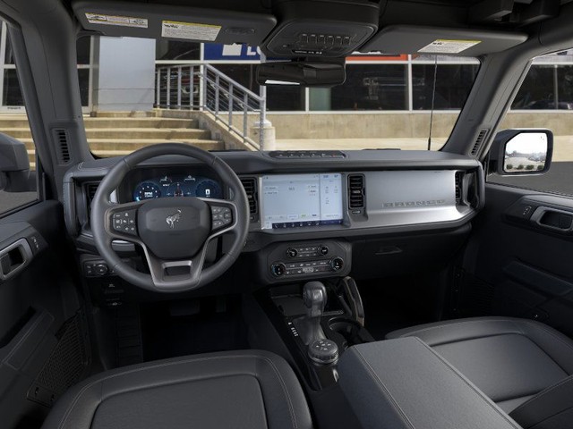 Ford Bronco Vehicle Image 09