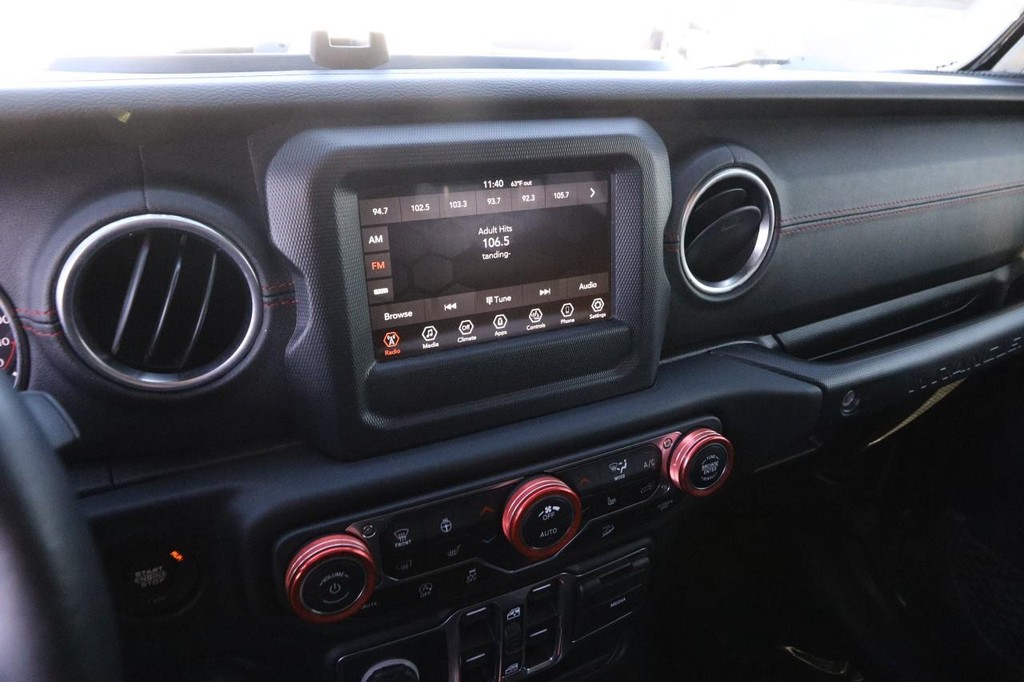 Jeep Wrangler Unlimited Vehicle Image 15