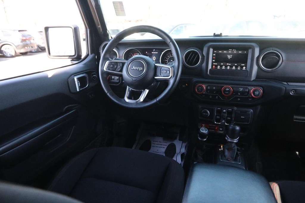 Jeep Wrangler Unlimited Vehicle Image 22