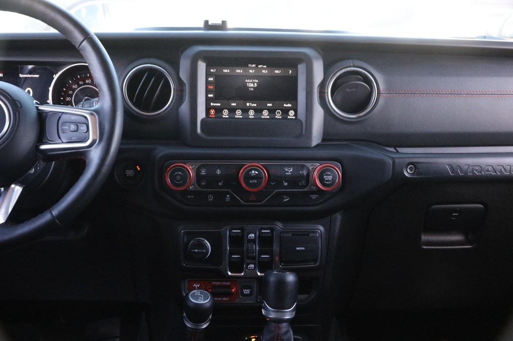 Jeep Wrangler Unlimited Vehicle Image 24