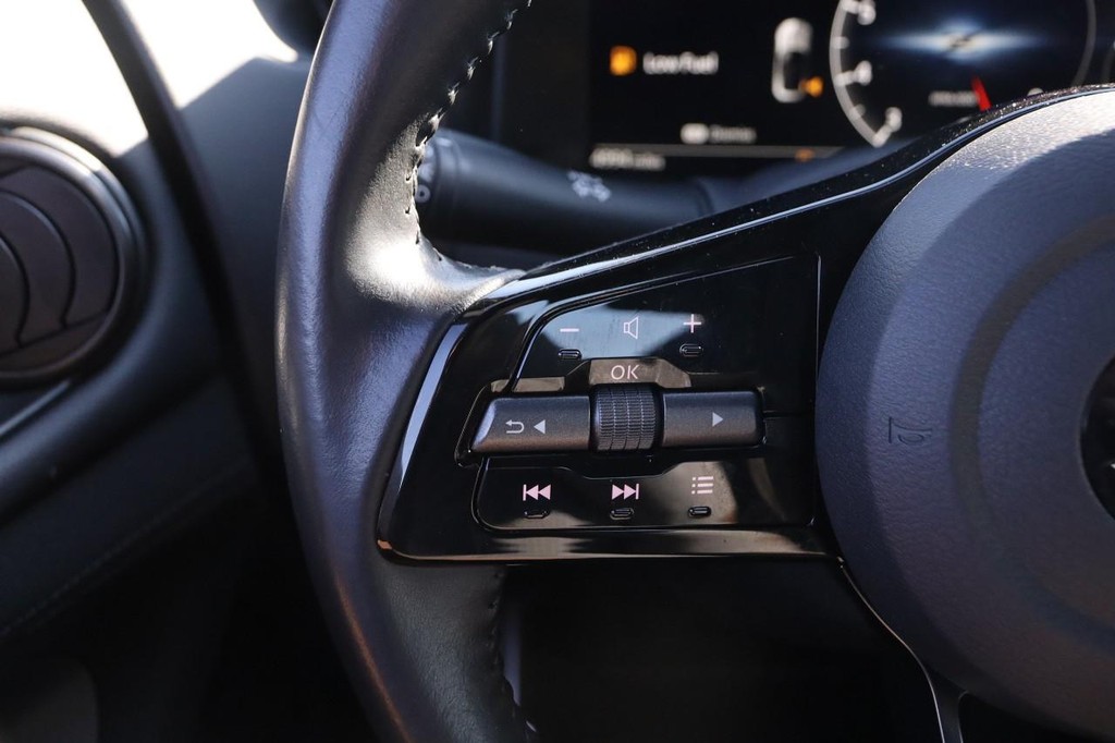 Nissan Z Vehicle Image 08