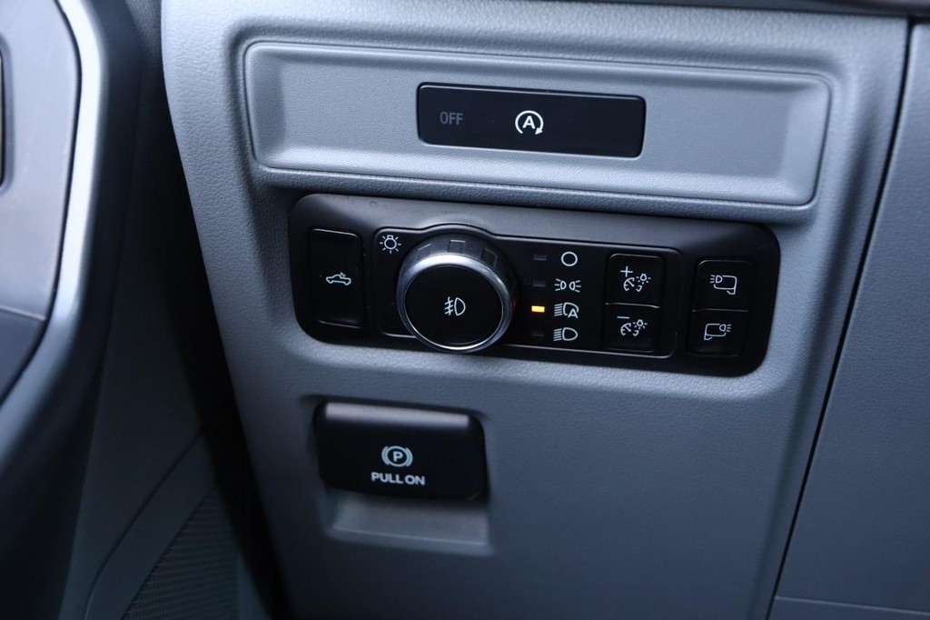 Ford F-150 Vehicle Image 18