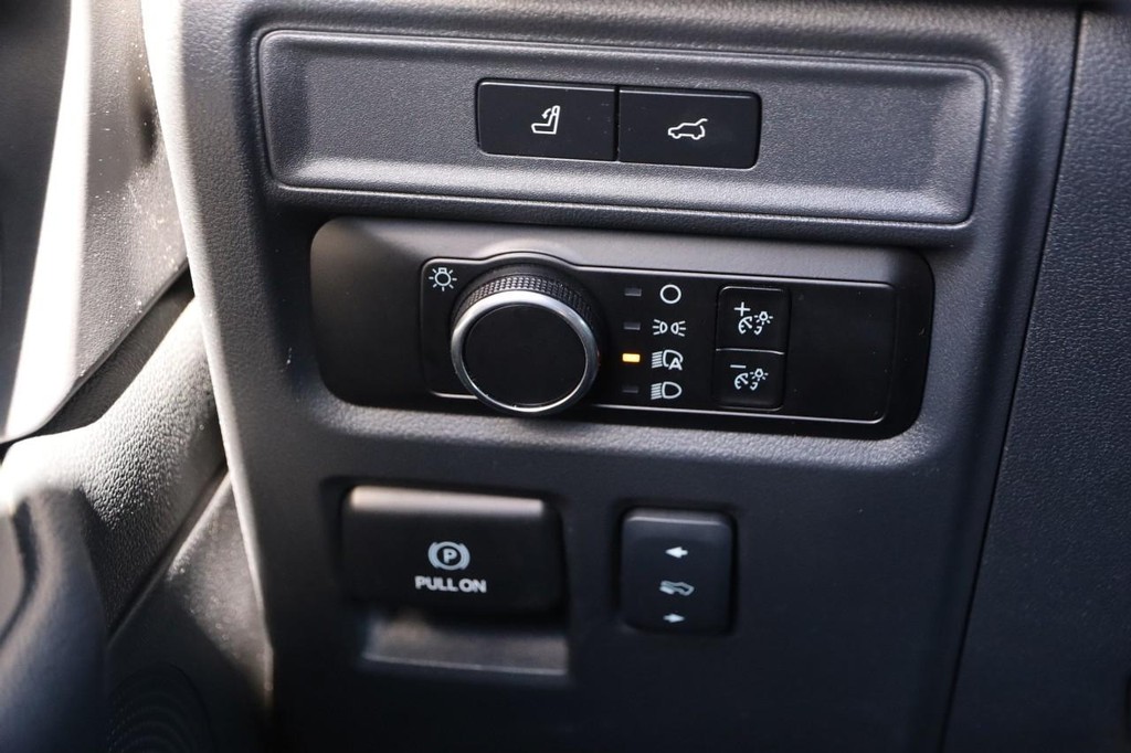 Ford Expedition Vehicle Image 23