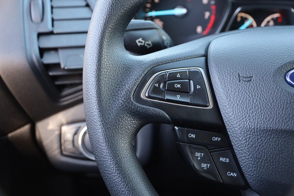 Ford Escape Vehicle Image 11