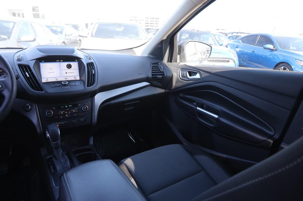 Ford Escape Vehicle Image 23