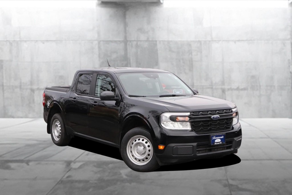 Ford Maverick Vehicle Image 02