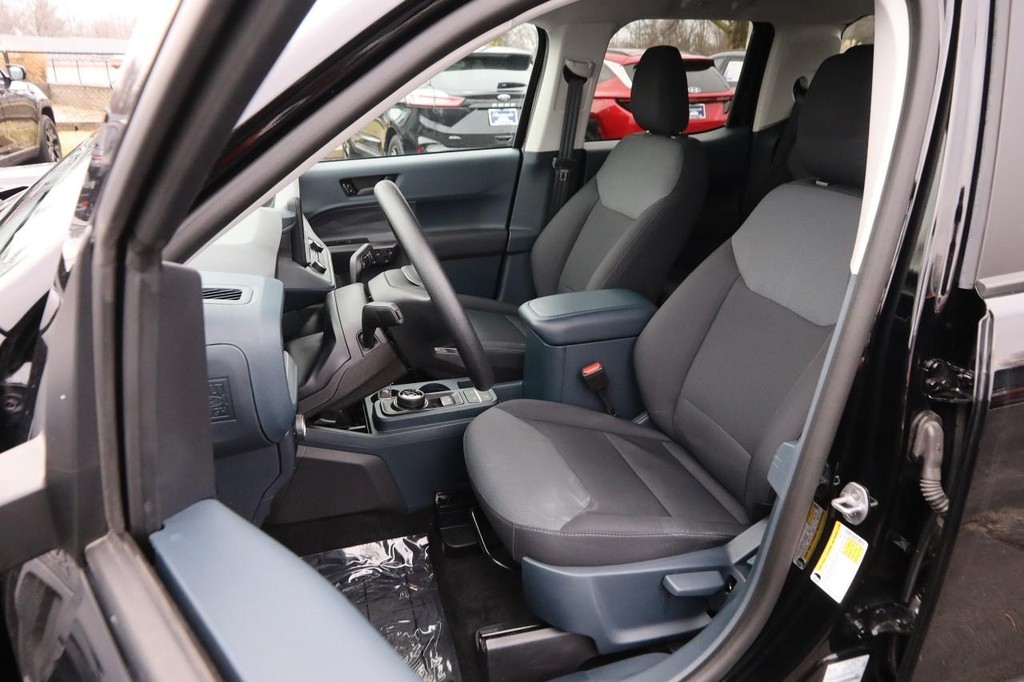 Ford Maverick Vehicle Image 08