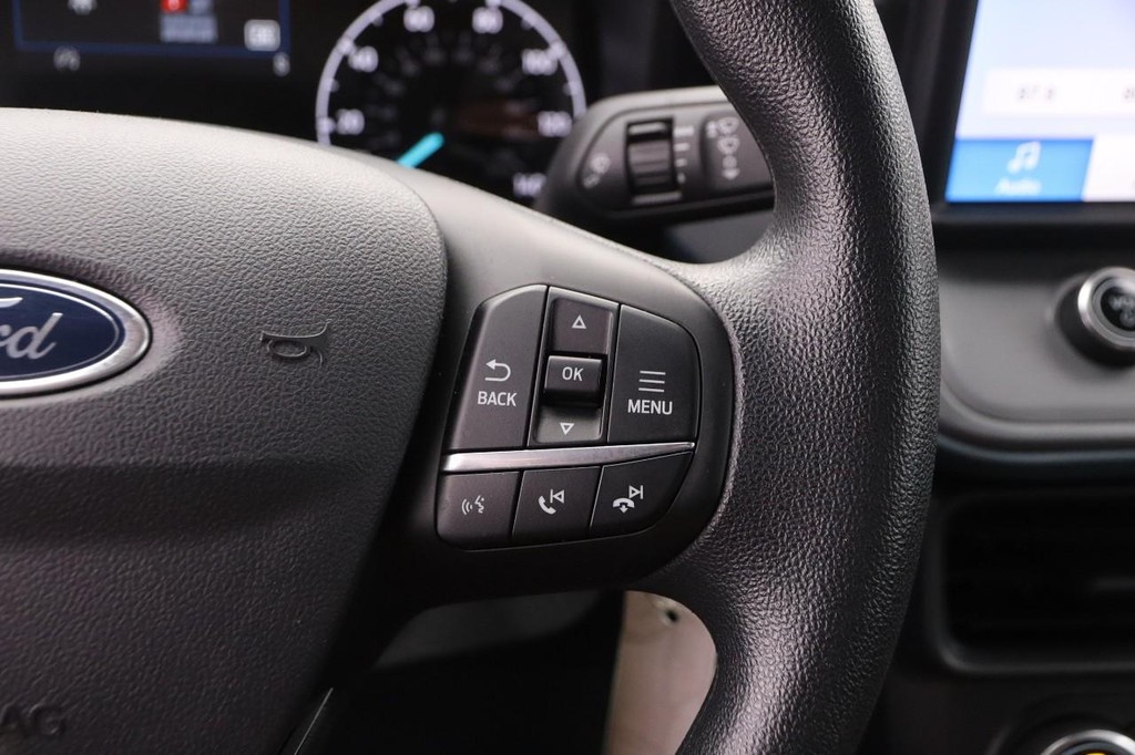 Ford Maverick Vehicle Image 12