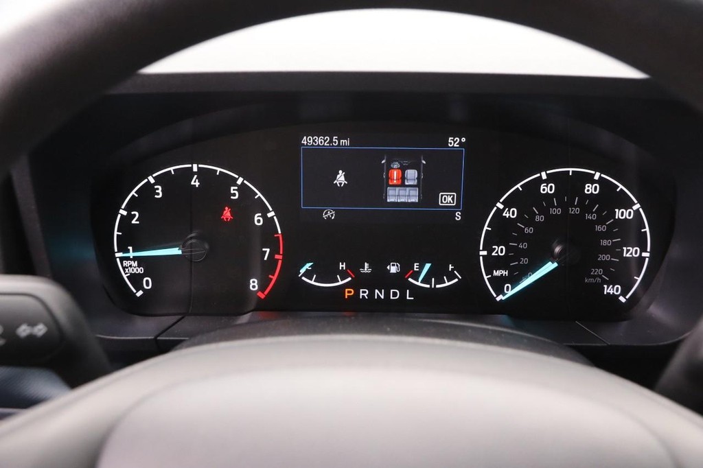 Ford Maverick Vehicle Image 13