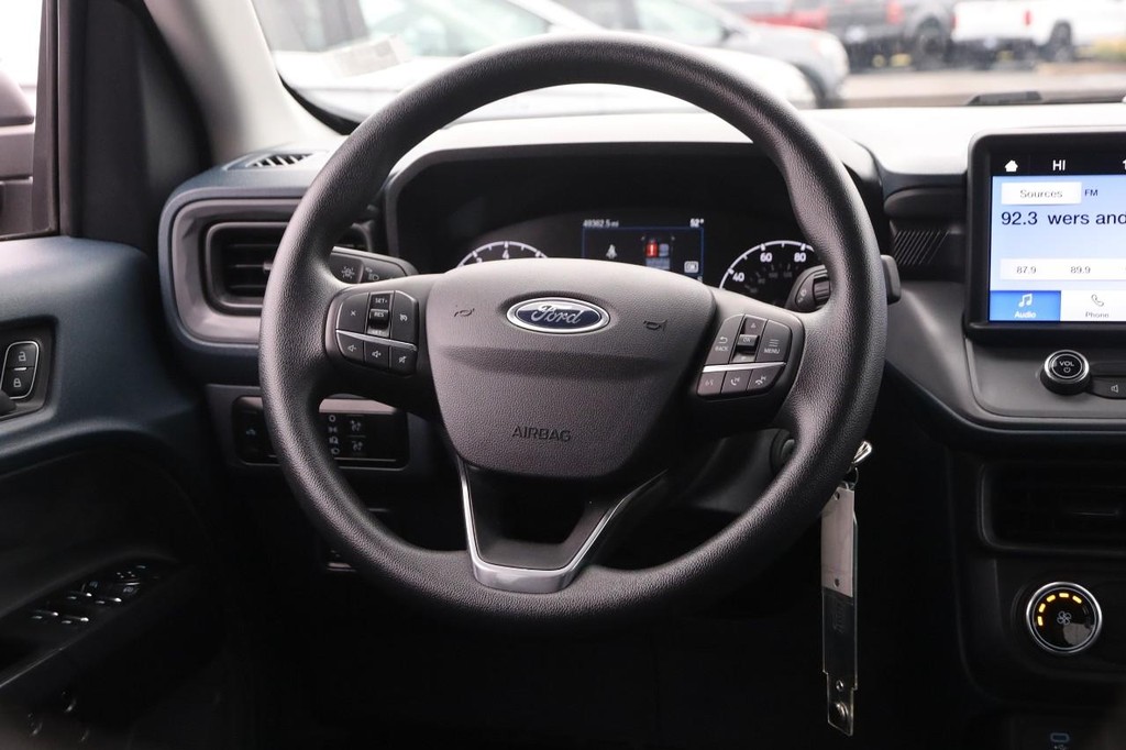 Ford Maverick Vehicle Image 20