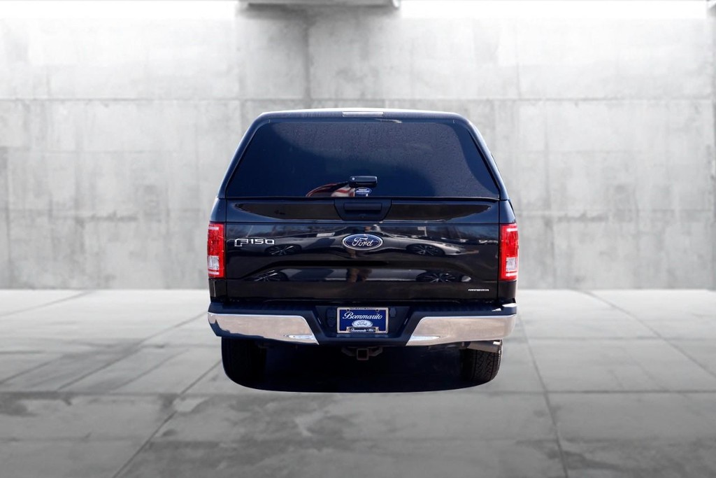 Ford F-150 Vehicle Full-screen Gallery Image 6