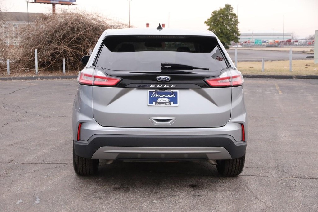 Ford Edge Vehicle Image 06