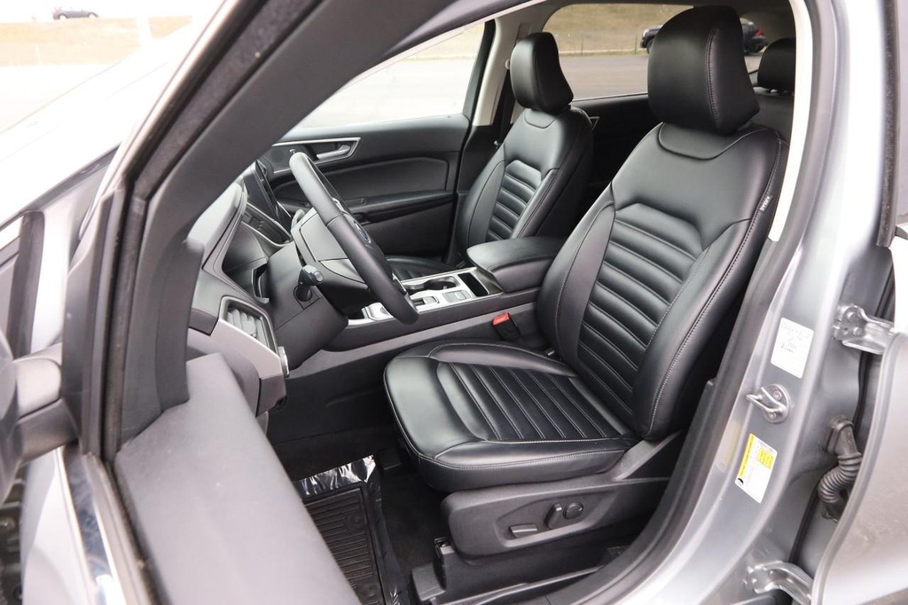 Ford Edge Vehicle Image 08