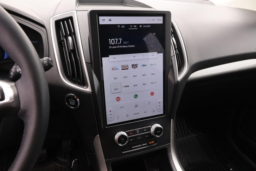 Ford Edge Vehicle Image 15