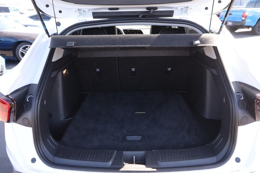 Chevrolet Trax Vehicle Full-screen Gallery Image 7