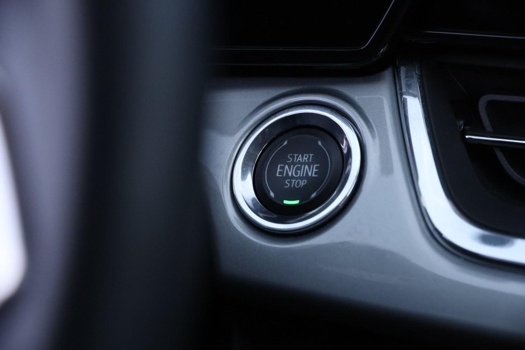 Chevrolet Trax Vehicle Full-screen Gallery Image 14