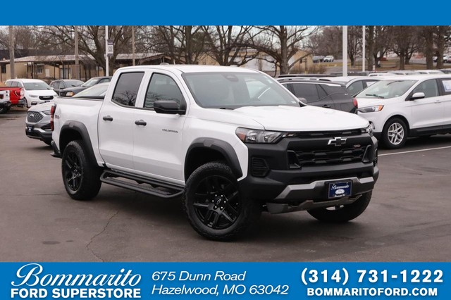 Hazelwood MO 2024 Chevrolet Colorado more details - chevrolet colorado