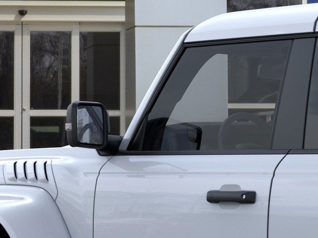 Ford Bronco Vehicle Image 22