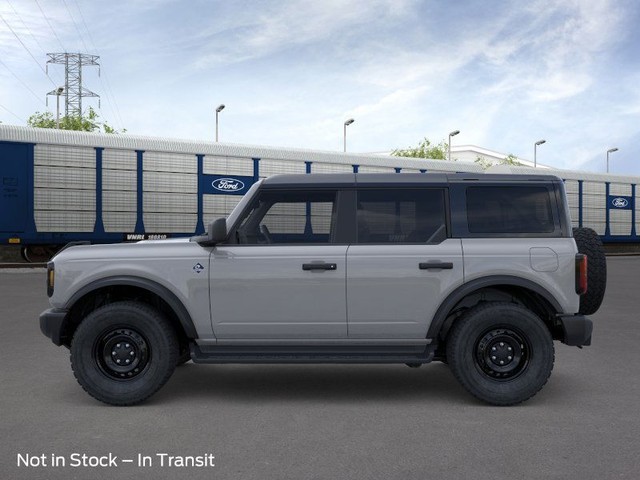 Ford Bronco Vehicle Image 03