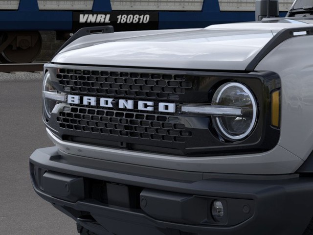 Ford Bronco Vehicle Image 19