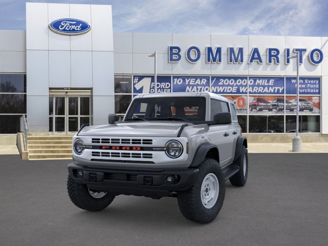 Ford Bronco Vehicle Image 02