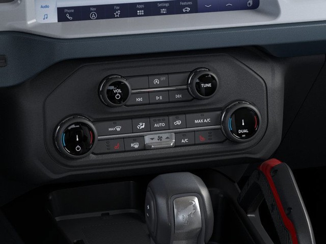 Ford Bronco Vehicle Image 16