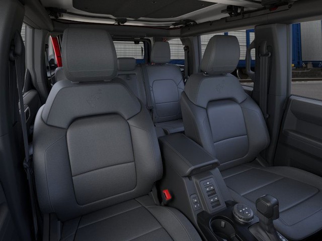 Ford Bronco Vehicle Image 10