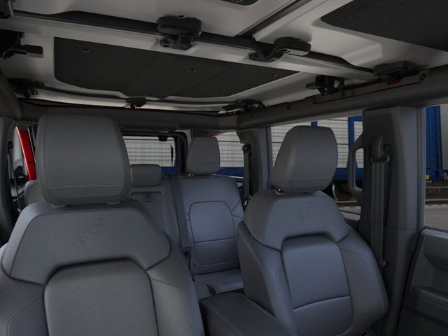 Ford Bronco Vehicle Image 12