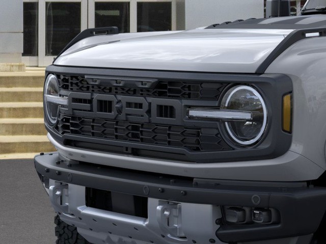 Ford Bronco Vehicle Image 19