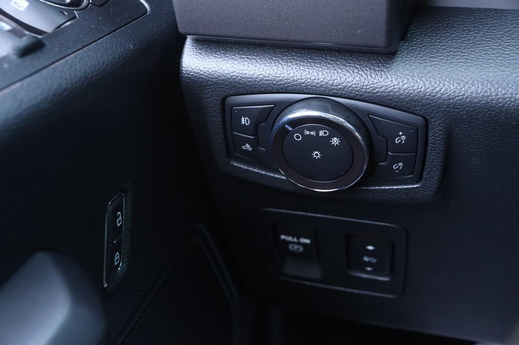 Ford F-150 Vehicle Image 20