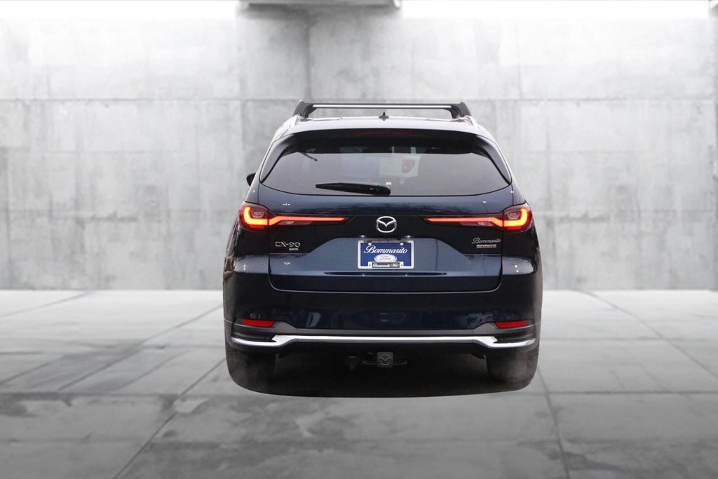 Mazda CX-90 Vehicle Image 06