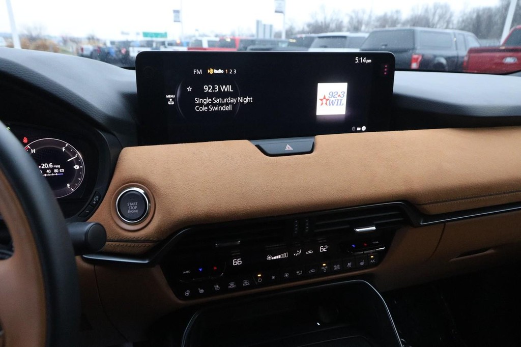 Mazda CX-90 Vehicle Image 17