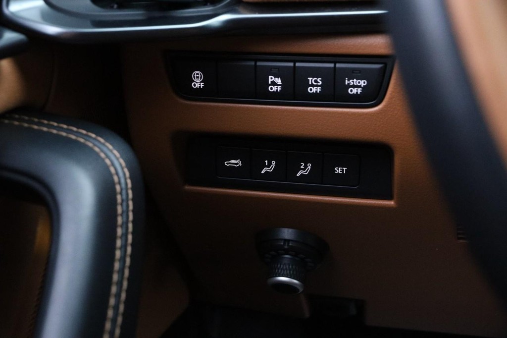 Mazda CX-90 Vehicle Image 22