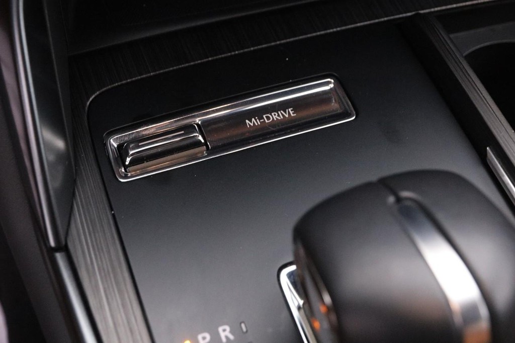 Mazda CX-90 Vehicle Image 23